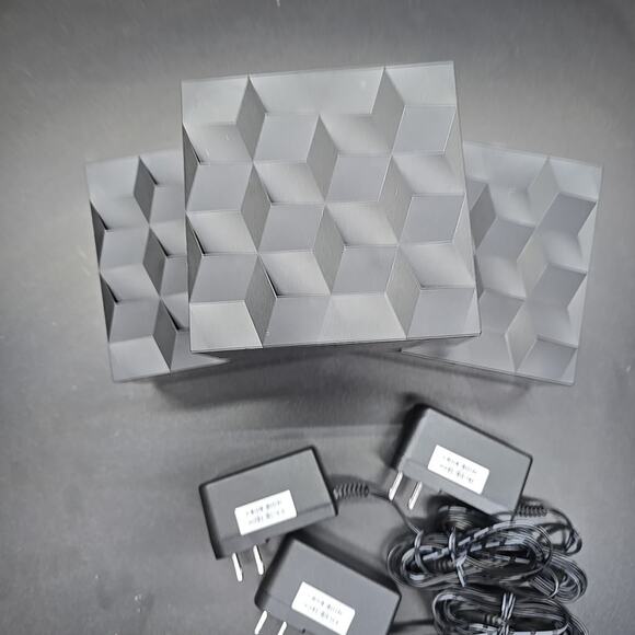 NETGEAR Nighthawk Mesh WiFi 6 System MK62 – Router + 2 Satellites – AX1800 Whole - Picture 2 of 8